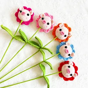 豚の花人工かぎ針編みの花カワイイ手編みブーケ自家製かぎ針編みニットフラワーDIYウェディングホームパーティーの装飾