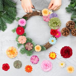 210 mini-têtes <span class=keywords><strong>de</strong></span> fleurs artificielles en soie 3D, en vrac, roses, marguerites, tournesols, pour mariages et artisanat, résistantes à la poussière et à l'<span class=keywords><strong>eau</strong></span> - Product Image 4