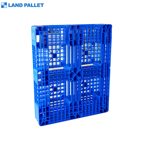 Paleta Euro de HDPE de Grado Industrial, de Una Sola Cara, de 4 Vías, con 6 Patines y Malla, Sin Necesidad de Tubos de Acero, para Almacenamiento en Frío y Logística Automatizada - Product Image 4