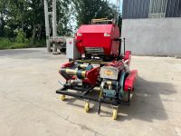 Mesin Pembungkus Jerami Bulat Hidrolik Diesel Mini Traktor untuk Pakan Ternak Otomatis Efisiensi Tinggi Penuh