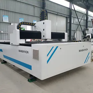 Stalen Lasersnijmachine 1kw 1.5kw 2kw Laser Ijzeren Plaatvezel Snijmachine