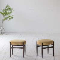 Tabouret rond de mi-siècle wabi-sabi, décoration artistique classique, tabouret en bois antique, chaises de tabouret