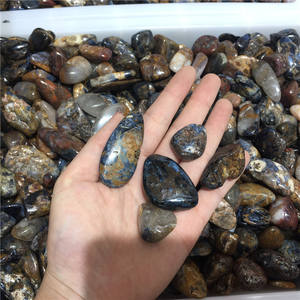 Pierre de Pietersite naturelle, gravés, utilisés pour la décoration de la maison et le Feng Shui - Product Image 2