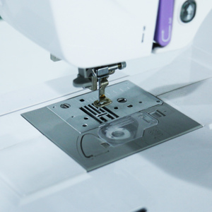 Machine à coudre électronique domestique à écran tactile, mini machine à coudre B-890 - Product Image 2