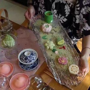 <span class=keywords><strong>Assiette</strong></span> <span class=keywords><strong>carrée</strong></span> en verre de 8-9 pouces, design contemporain gravé, motif uni, durable, plateau de cuisine, utilisation pour les fêtes, desserts, <span class=keywords><strong>service</strong></span> alimentaire à domicile - Product Image 3