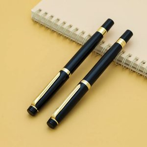 Bolígrafo de gel deportivo de lujo personalizado en promoción al por mayor, Bolígrafo De Metal con adornos dorados y negros, bolígrafo de firma - Product Image 1