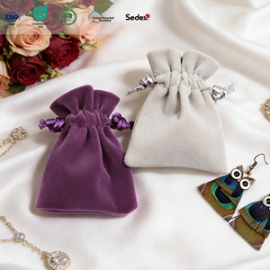 Oferta de Año Nuevo: Bolsitas de Terciopelo de Alta Calidad para Joyería, con Cordón, Personalizables, de Lujo, 7*9cm, para Guardar Aretes - Product Image 2