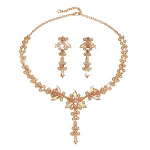 Conjunto de collar y pendientes de cristal con cadena de aleación, estilo explosión transfronteriza europea y americana, de gran impacto, para novia y boda - Product Image 5