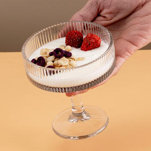 Copa de Martini Clásica de 10 oz, Elegante Copa Manhattan Soplada a Mano, para Cócteles, Champán, <span class=keywords><strong>Bar</strong></span> y Regalos - Product Image 6