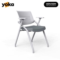 Chaise empilable commerciale en gros, chaise de bureau à dossier en maille respirante pour événements, salles de formation et grandes salles