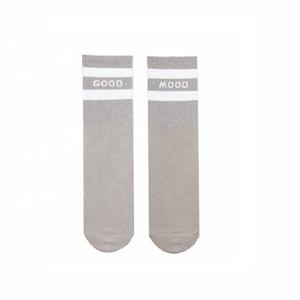 KANGYI Grau Glow In The Dark Mode Hohe Qualität Happy Sport Crew Socken Männer - Product Image 3