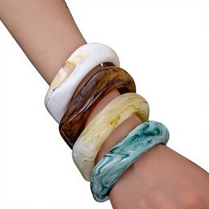 Premium Waterproof Resin Bangles Set for Ladies Customizable Cute Design Lightweight Jewelry for Business Gift and Export Market - Product Image 1