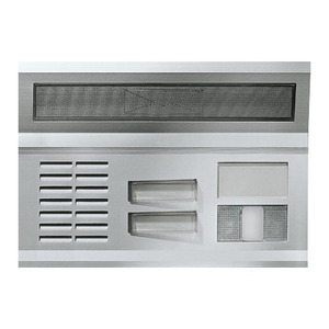Marco Metálico para Placa de Matrícula, Orientado a la Puerta Superior, 2550 302, 30 Pulgadas x 5 Pulgadas - Product Image 1