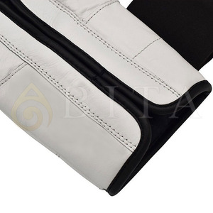 Guantes de Boxeo de Diseño Completo con Protección para los Dedos a un Precio Accesible, Estilo Moderno, Nueva Llegada, Guantes de Boxeo para Hombres y Mujeres - Product Image 5