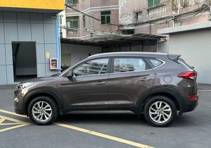 <span class=keywords><strong>Hyundai</strong></span> <span class=keywords><strong>Tucson</strong></span> SUV <span class=keywords><strong>2015</strong></span>-2018 Usado de Calidad, Automático, Gasolina, Motor Turbo, Cuero, R17, Volante a la Izquierda, <span class=keywords><strong>Segunda</strong></span> <span class=keywords><strong>Mano</strong></span> - Product Image 5