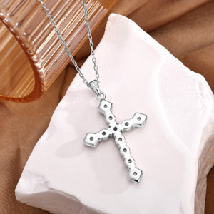 Kalung Liontin Salib Kristen Perak Sterling 925 Klasik dengan Logo yang Dapat Dikustomisasi dan Zirkonia Kubik 5A - Product Image 6