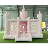 Vente flash - Château gonflable rose pastel pour enfants