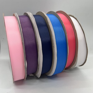 Ruban gros-grain coloré personnalisé avec logo en relief, en polyester, 7/8 pouce, rose, pour travaux manuels - Product Image 1