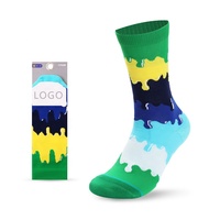 Chaussettes de patin à roulettes pour hommes Street Wear Fancy Puzzle Rainbow Color Crew Chaussettes de sport