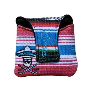 批发创意墨西哥毛毯布高尔夫头套定制OEM方形槌推杆头套，带磁铁封口