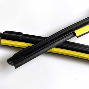 Vente directe d'usine - Lame d'essuie-glace en caoutchouc naturel pour voiture, multifonctionnelle, adaptée à 99% des modèles de voitures, personnalisable - Product Image 3