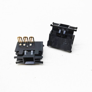 Bouton d'allumage Volkswagen 1K0947106 pour Sagitar Magotan Tiguan Superb Nouveau Passat CC Golf 6 GTI Interrupteur de lumière de dôme avant - Product Image 4