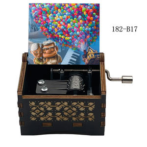 Boîte à <span class=keywords><strong>musique</strong></span> vintage en bois rectangulaire gravée, à manivelle, cadeau pour les amoureux, cadeau d'anniversaire - Product Image 6