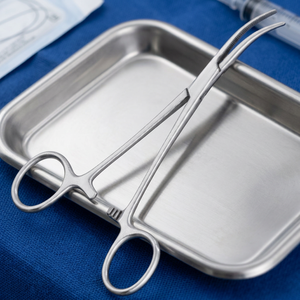 Pinces hémostatiques Dandy courbées latéralement, instrument chirurgical manuel certifié CE Classe I - Product Image 4