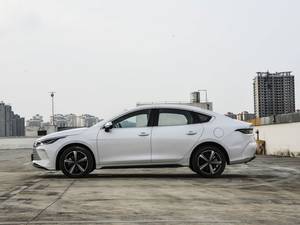 <span class=keywords><strong>Prix</strong></span> bas BYD Destroyer 05 Voiture d'occasion Berline compacte BYD Destroyer 05 1.5L Plug-in Hybrid 2WD Automatic BYD Destroyer 05 - Product Image 5