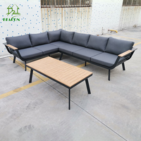 Canapé d'extérieur tout temps en L Ensemble de patio Balcon Simple Hôtel Luxe Moderne Canapé de jardin d'angle en aluminium avec table basse