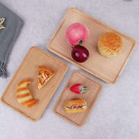 Beukenhouten rechthoekige serveerschaal voor fruit, snacks en desserts, geschikt voor afternoon tea, woonkamer en kantoor.