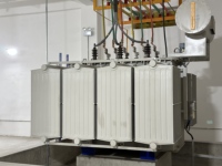Transformateur de puissance immergé dans l'huile 10kV 35kV, transformateur de distribution de type sec pour postes de transformation