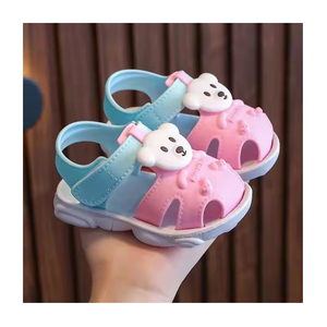 Venta al por mayor de fábrica, zapatos de verano para niños, sandalias transpirables antideslizantes cómodas para niños y niñas - Product Image 1