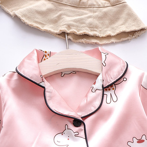 Pyjamas de haute qualité de couleur rose pour enfants, ensemble de pyjamas confortables, ensembles de 2 pièces pour enfants, chemise à boutons et pantalon - Product Image 2