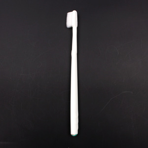 Brosse à dents minimaliste de style japonais à long manche, poils nano durables, outil de nettoyage manuel pour adultes - Product Image 3