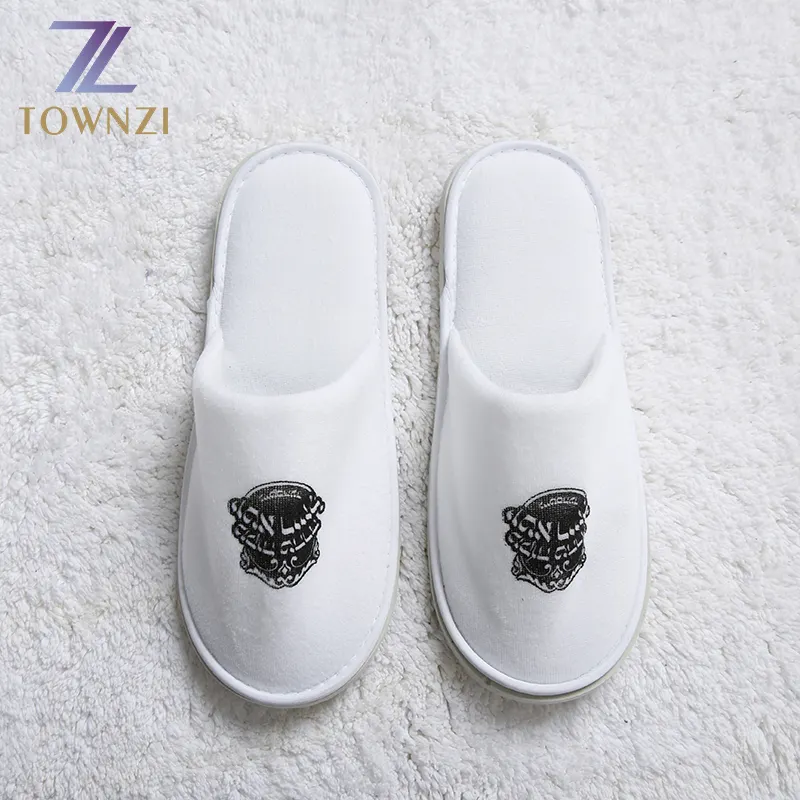 Zapatillas de Hotel de terciopelo blanco, suela Eva con logotipo personalizado, baratas, desechables, para Hotel