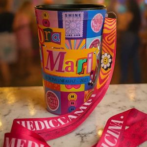Vaso de Agua Ecológico Personalizado de 400 ml con Cordón Personalizado para Eventos Deportivos, Regalo de Graduación - Product Image 2
