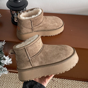 Thick-<b>fur</b>-lined warm winter <b>boots</b> <b>for</b> <b>women</b> 2026 versatile and retro round-toe cotton shoes with thick sole <b>women's</b> snow <b>boots</b> - Product Image 5