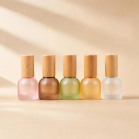 Flacon pulvérisateur en verre de 10 ml avec couvercle en bambou, design créatif et luxueux, pour huiles essentielles et reconditionnement de parfums fins