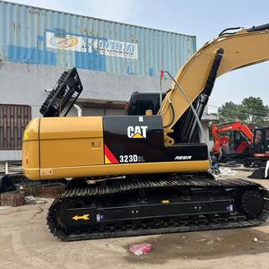 Excavatrice CAT 323D2L 23 tonnes d'occasion, chargeuse sur chenilles hydraulique pour la construction - Product Image 5