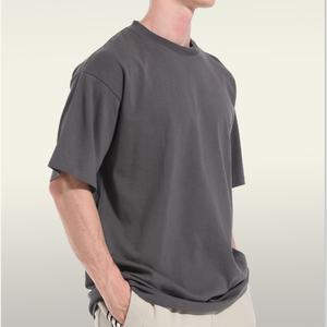 TKAN262 Fabricante de camisetas de impresión de gran tamaño personalizadas Camiseta cuadrada de serigrafía de algodón pesado Camiseta recortada para hombres - Product Image 3