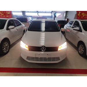 Auto Usado Volkswagen <span class=keywords><strong>Jetta</strong></span> <span class=keywords><strong>2015</strong></span> en Stock, Motor de Gasolina, Transmisión Manual, Sedán de 5 Plazas, Volante a la Izquierda, para Uso Diario - Product Image 2