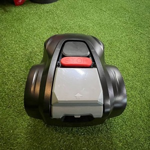 Robot Cortacésped Inteligente de 24V con Carga Automática, Resistente a la Lluvia y Control Remoto, Grado de Origen Transfronterizo - Product Image 3