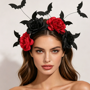 Serre-tête fantaisie gothique en maille florale avec crâne et ailes de chauve-souris pour Halloween, idéal pour les fêtes et les bals - Product Image 1