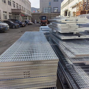 Grille en acier galvanisé avec barres métalliques pour couvercles de drainage <span class=keywords><strong>des</strong></span> eaux pluviales dans les parcs extérieurs - Product Image 2