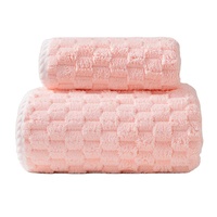 Fabrication en Chine d'ensembles de serviettes de bain d'hôtel en coton doux et de luxe en microfibre