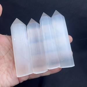 Torre de Cristal de Selenita Natural Pulida de Estilo Bohemio al por Mayor para Decoración del Hogar Única y Regalos Navideños - Product Image 3