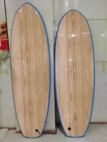 Planche de surf super durable pour débutants avec moule haute densité en mousse EPS HDPE Soft Top Slick HDPE Bottom EVA Material for Ocean Waters