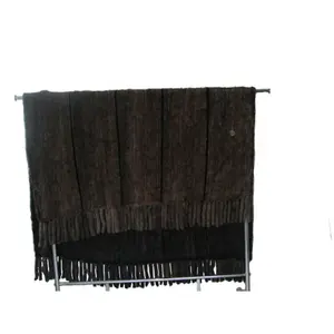 XJ Großhandel Winter schwarz / dunkelbraun handgesticktes Pelz Überwurf Doppelbett Größe gestrickt Nerz Pelzdecke Luxus