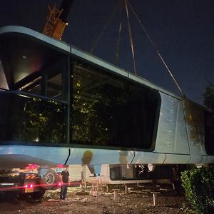 Maison intégrée de plein air, structure en acier, avec véranda, forgée à chaud, pour aménagement paysager - Product Image 1